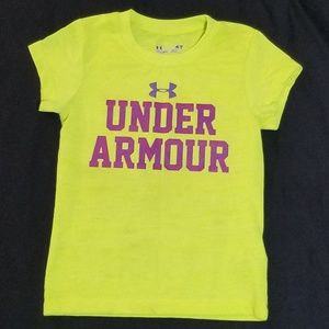 😎4 for $20!** Under Armour 4t shirt